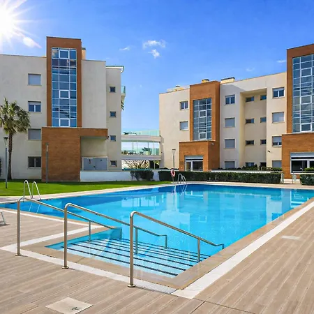 Διαμέρισμα Poolside In Carvajal, Fuengirola